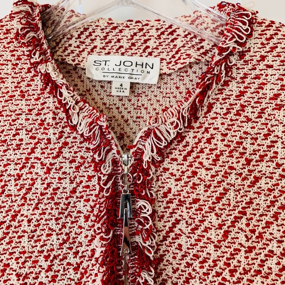 St. John Jacket by Marie Gray - Picture 2 of 8